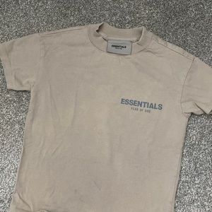 Tshirt kids essentials 6/7